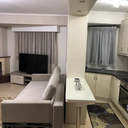 Holiday home Metaxenia's House 101 *