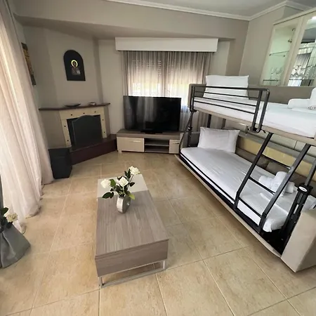 Metaxenia's House 101 * Nea Skioni