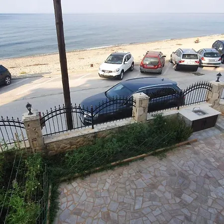 Metaxenia's House 101 Tatil Evi