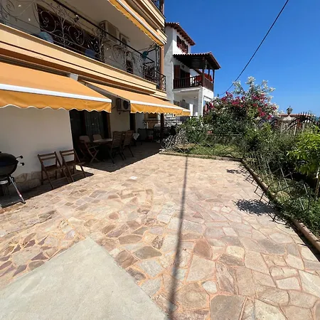 Metaxenia's House 101 Tatil Evi *